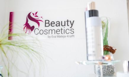 Beauty Cosmetics by Eva Mateja-Kraft : Kosmetikstudio in Lonnerstadt