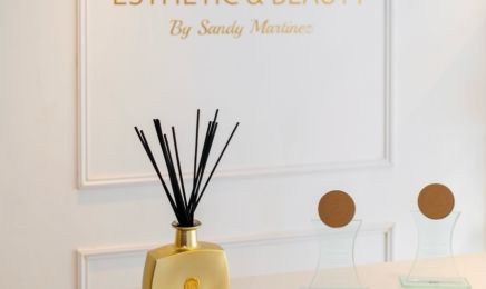 SM Esthetic and beauty  : Manucure à Charleroi