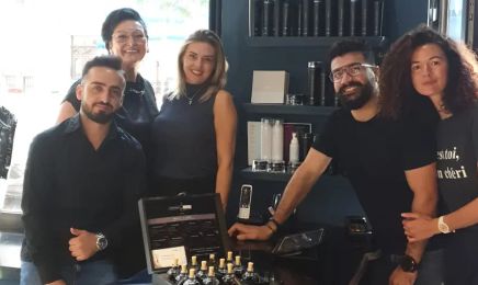 ROMEO & JULIA Hair & Nails: Friseur in Frankfurt am Main
