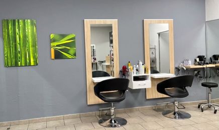 Le Salon ... : Coiffeur à Carnoux-en-Provence