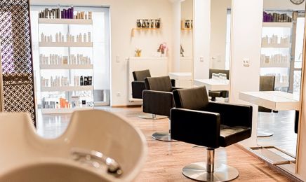 Haarwerkstatt Brennberg: Friseur in Brennberg