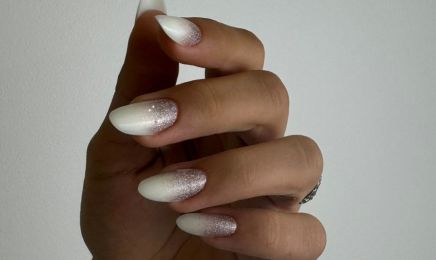 AB NAILS STUDIO : Manucure à Marseille