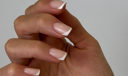 AB NAILS STUDIO : Manucure à Marseille