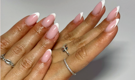 Lily of institut - Salon de beauté & Cryolipolyse  : Manucure à La Ciotat