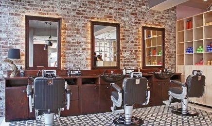Relax Hair & Beauty: Barbershop in Frankfurt am Main