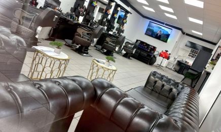 Salon Ipek: Barbershop in Verl