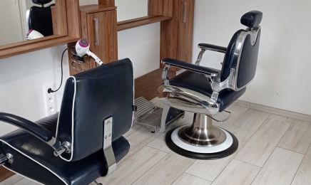  L’Hair des Plantes     : Coiffeur à Beaulieu
