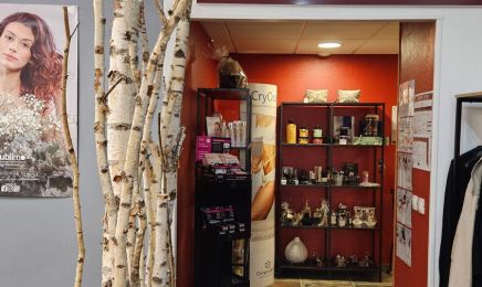 Un air de coiffure : Manucure à Noyers-sur-Cher
