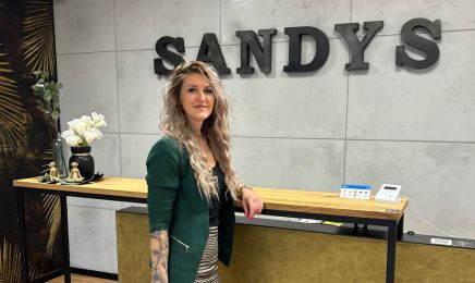 Sandy‘s Friseurmeisterbetrieb: Kosmetikstudio in Schloß Holte-Stukenbrock