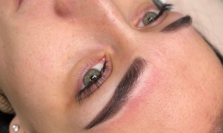 Black Line Studio  : Institut de beauté à La Ciotat