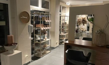 Colors Hairdesign: Barbershop in Bottrop