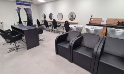 Maison de la Coiffure : Institut de beauté à Auxerre