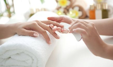 Clinique de la Beauté : Manucure à Limoges