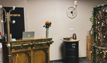 La maison de l’art : Coiffeur à Charbonnier-les-Mines