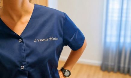 L'essence Marine  : Manucure à Neuville-sur-Saône