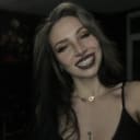 Hella - Nails Artist