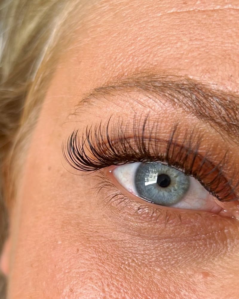 Lash by lash — pose réelle NIAM'S