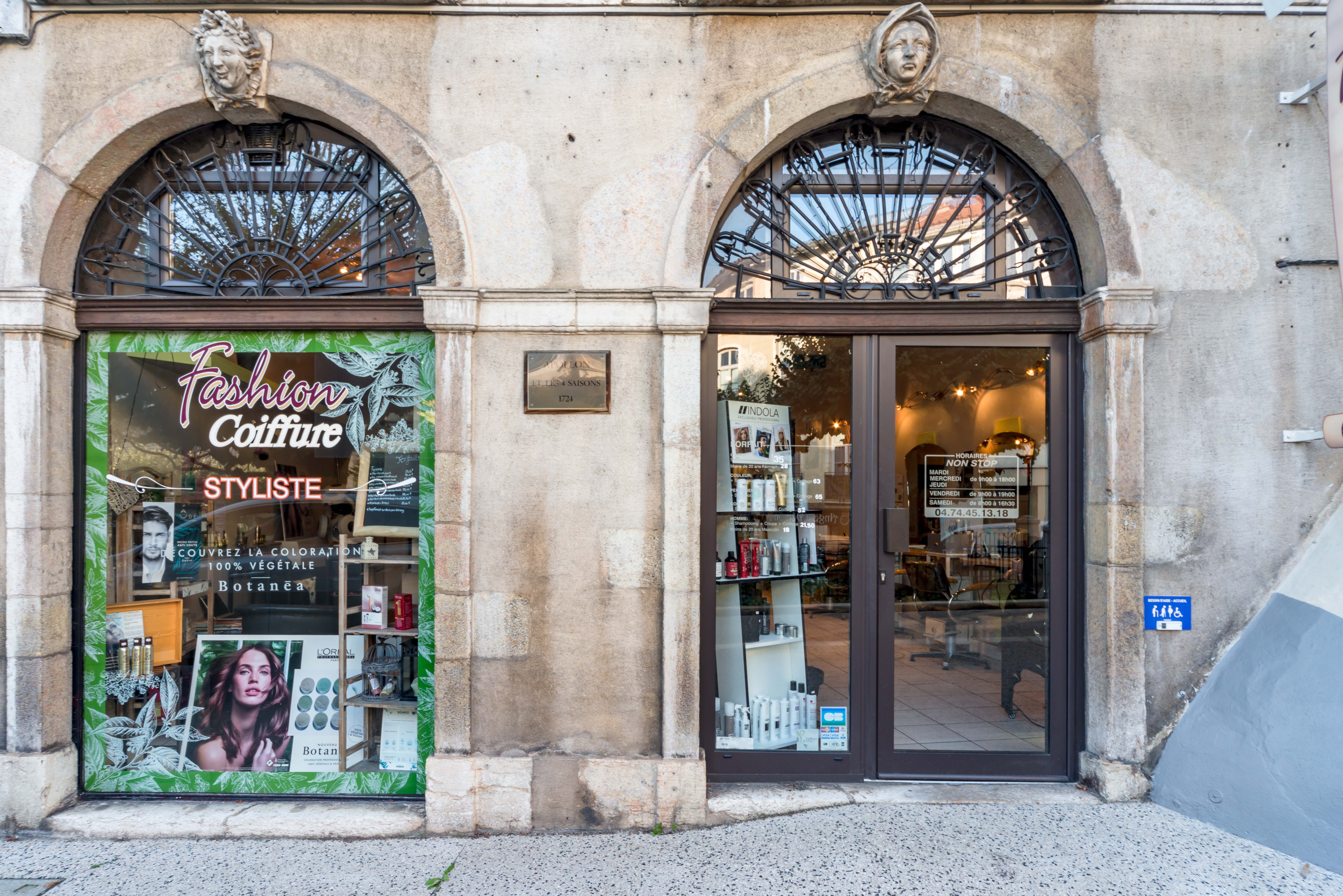 Coupe Enfant Bourg En Bresse A Bourg En Bresse