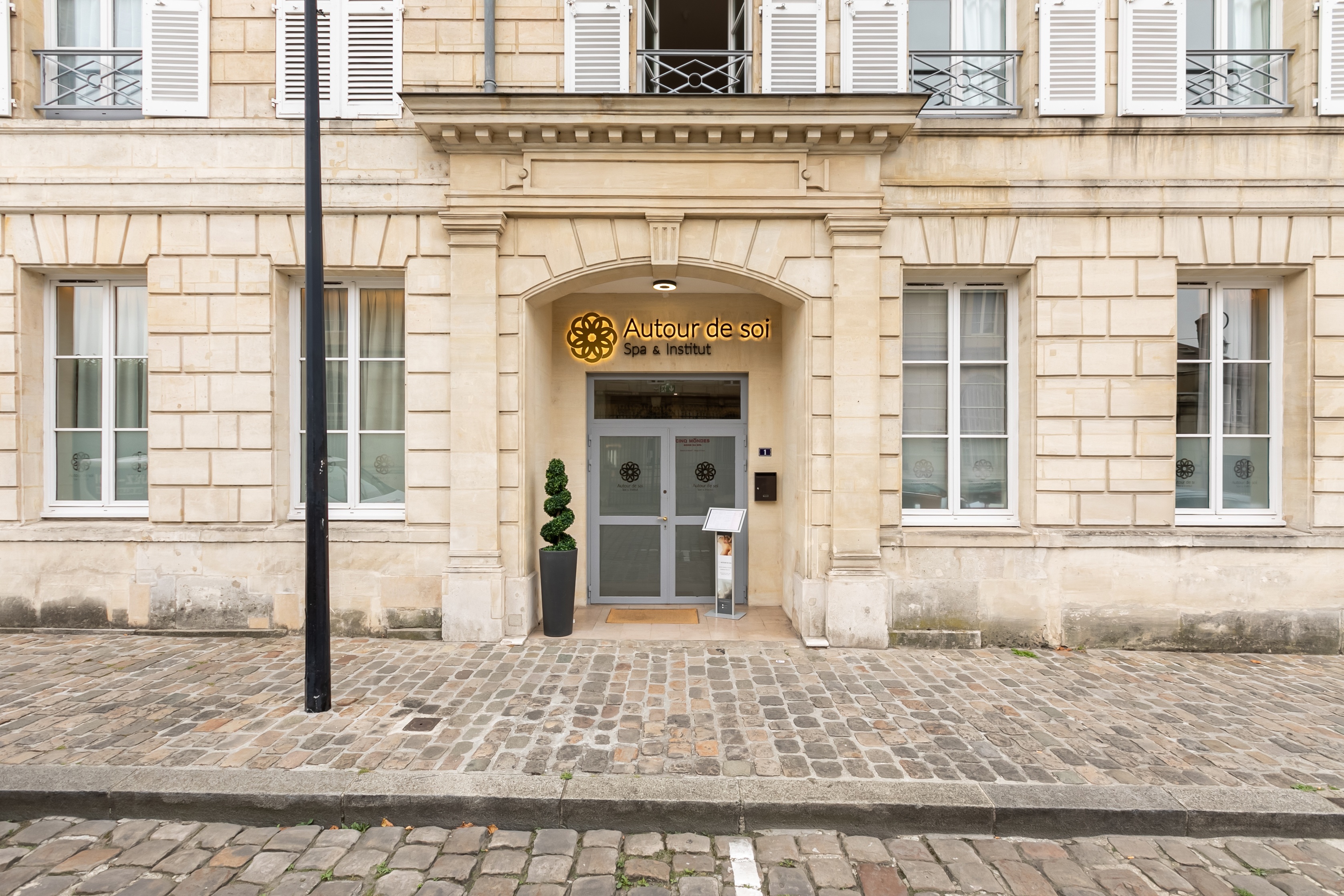 Institut De Beautéautour De Moi Institut de beauté Compiègne à Compiègne 60200 - Planity
