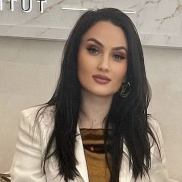 Photo d'un membre de l'équipe