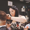 Justine ( Coiffeuse/barbière )