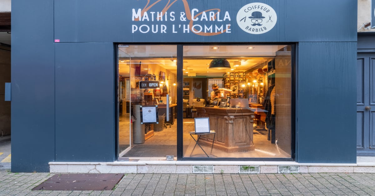 Mathis et Carla Pour L'homme coiffeur à Vannes Planity