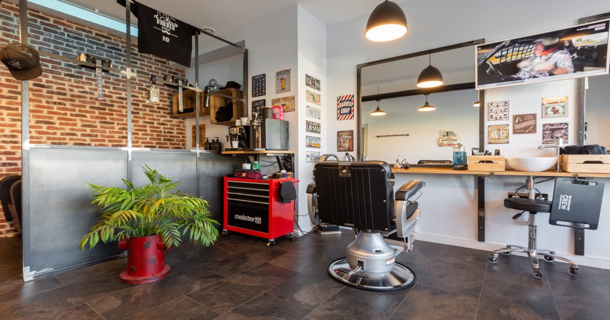 Le Salon D Alexis Coiffeur A