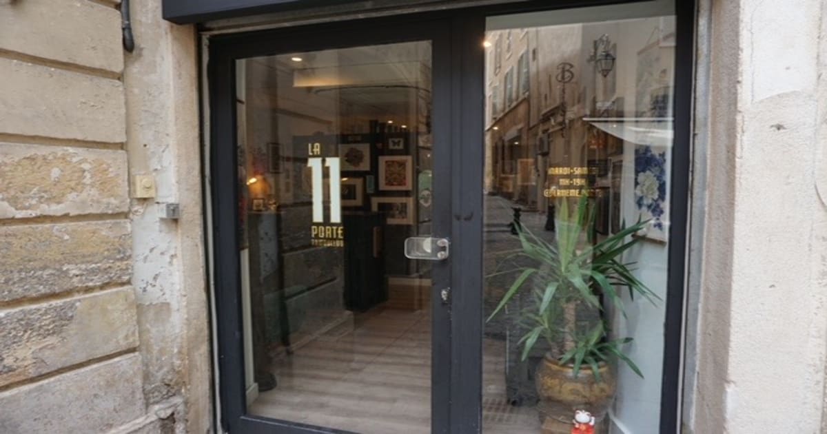 La 11e porte Tattoo Club tatoueur à AixenProvence