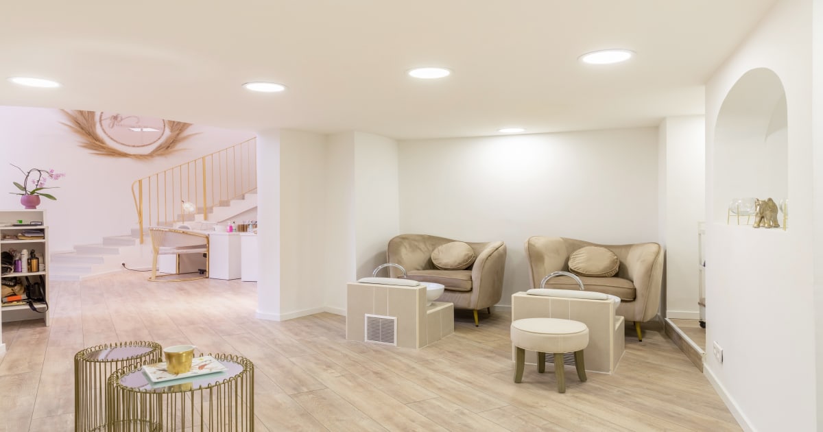 Glow Up Beauty Academy Institut De Beauté à Le Cannet 