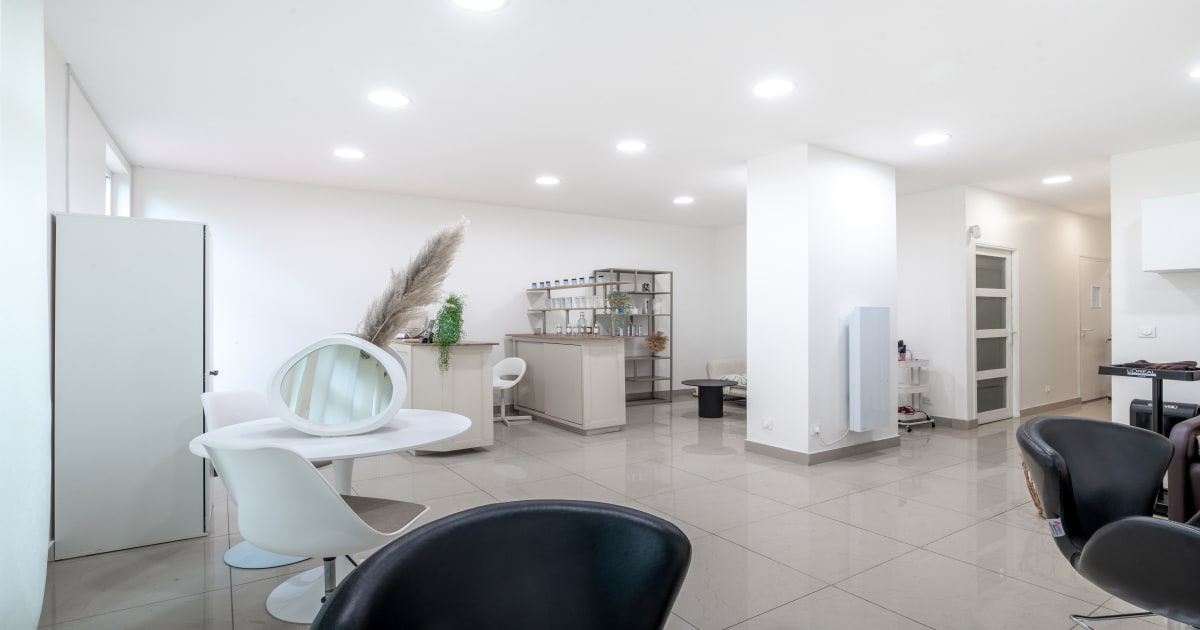 Le Boudoir de Melia coiffeur à Suresnes Planity