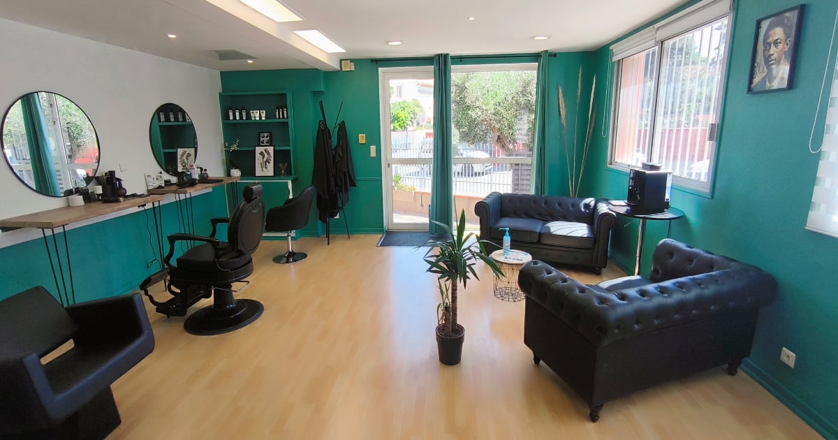 Cosmo Barber Place : barbier à Perpignan - Planity
