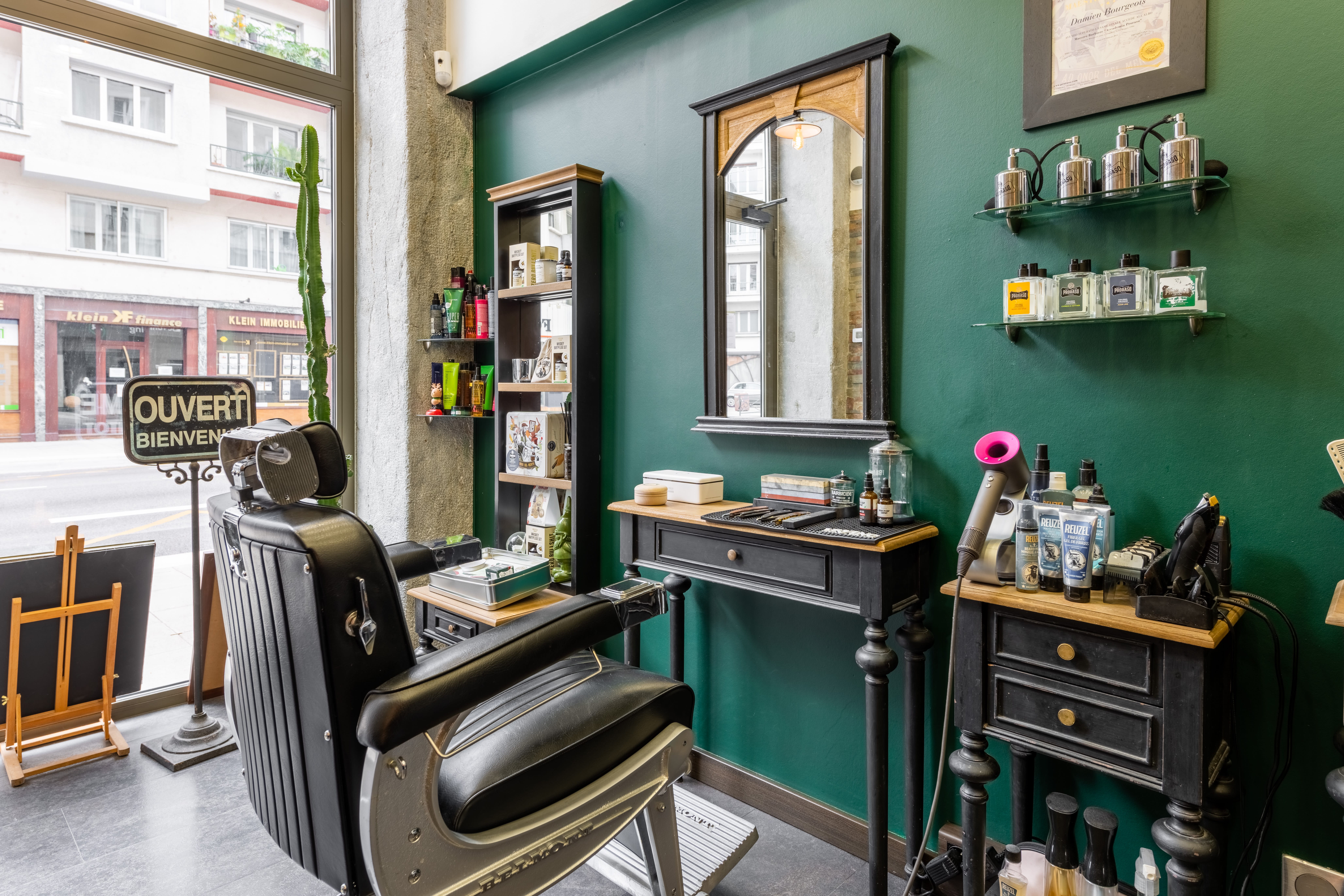 Edouard B. - Coiffure Grenoble - OneBooking