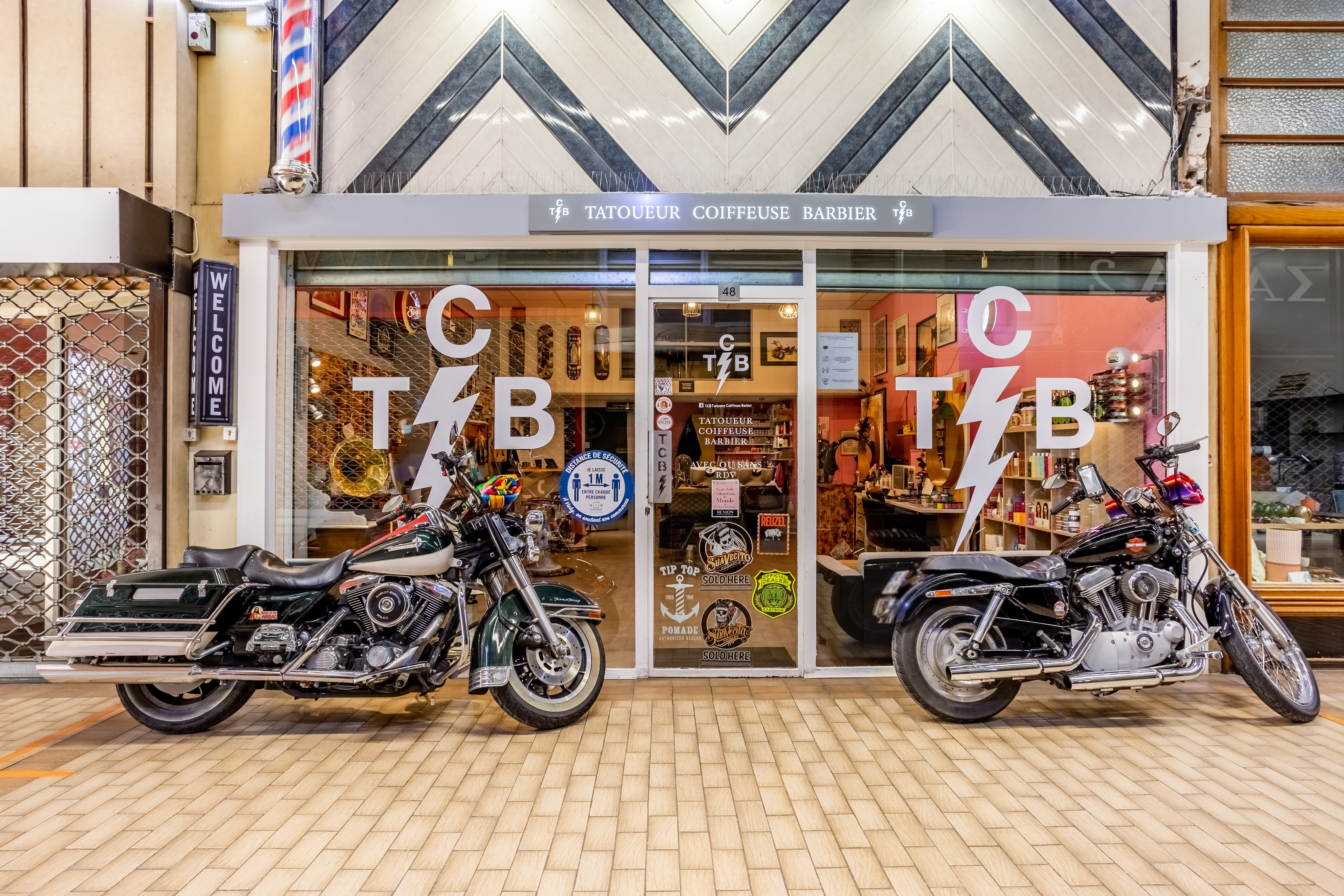 TCB - Tatoueur Coiffeuse Barbier
