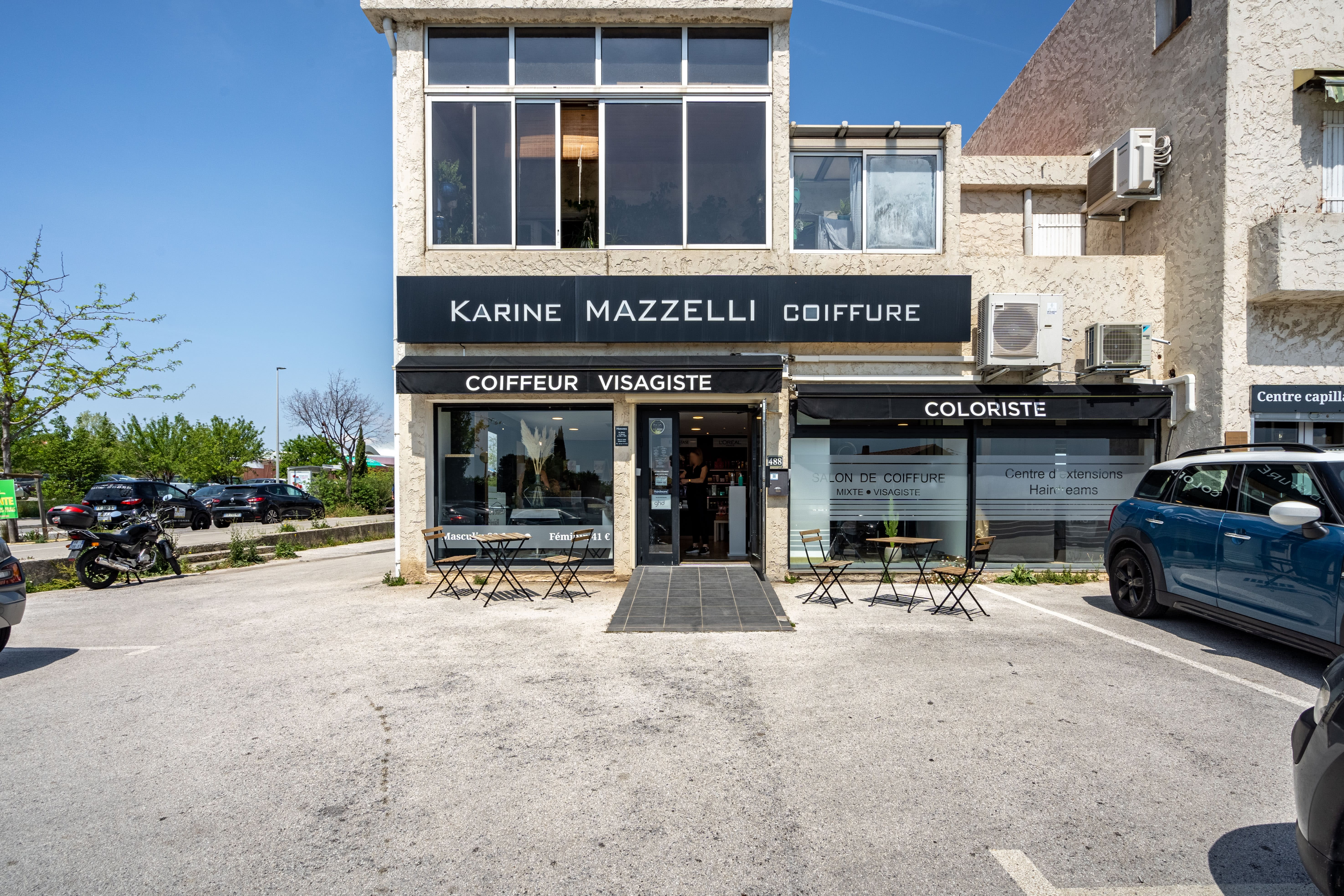 Salon Karine Mazzelli