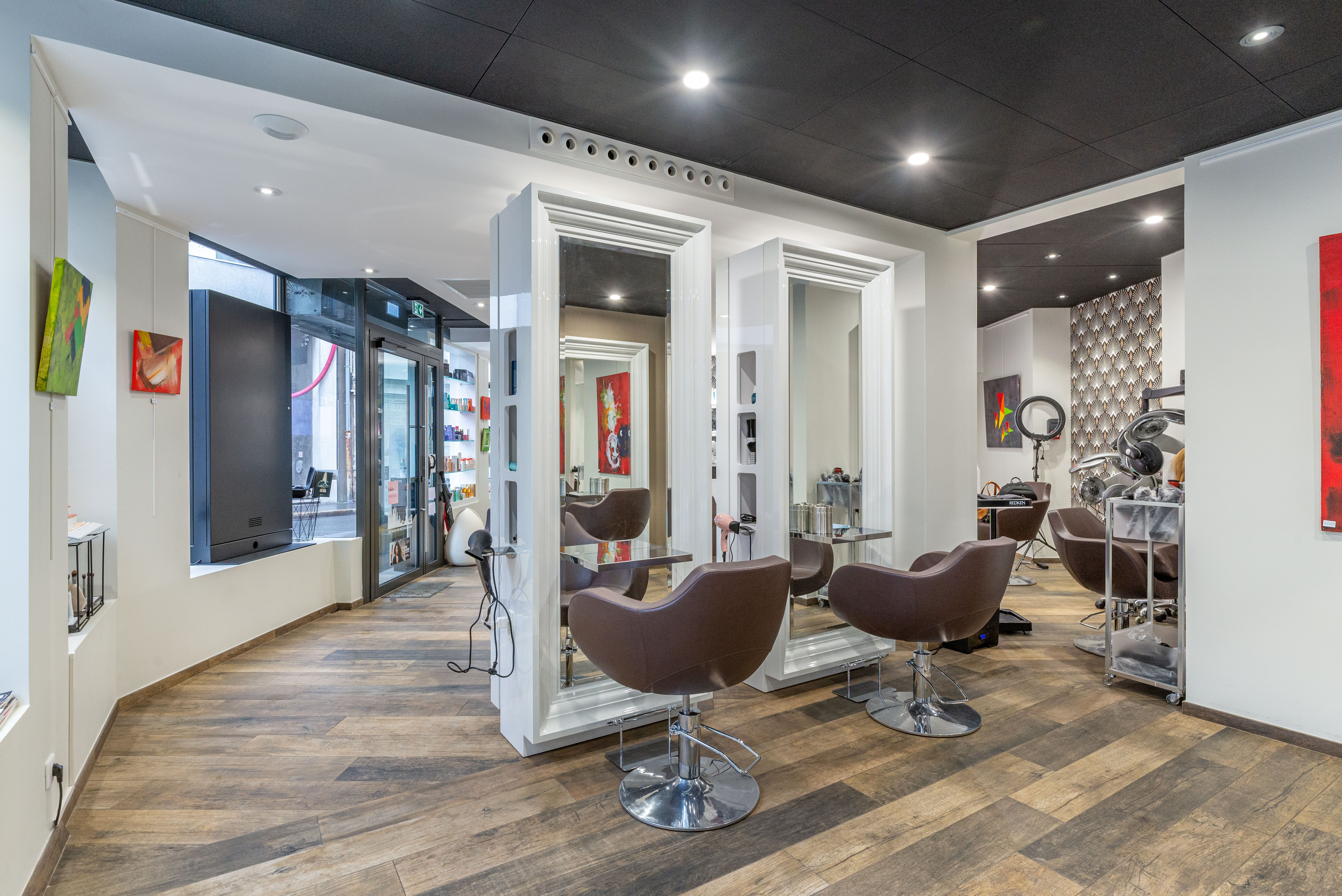 Seven Lafayette Coiffeur - Coiffure Nantes - Seven Lafayette Coiffeur - Photo Galerie - OneBooking