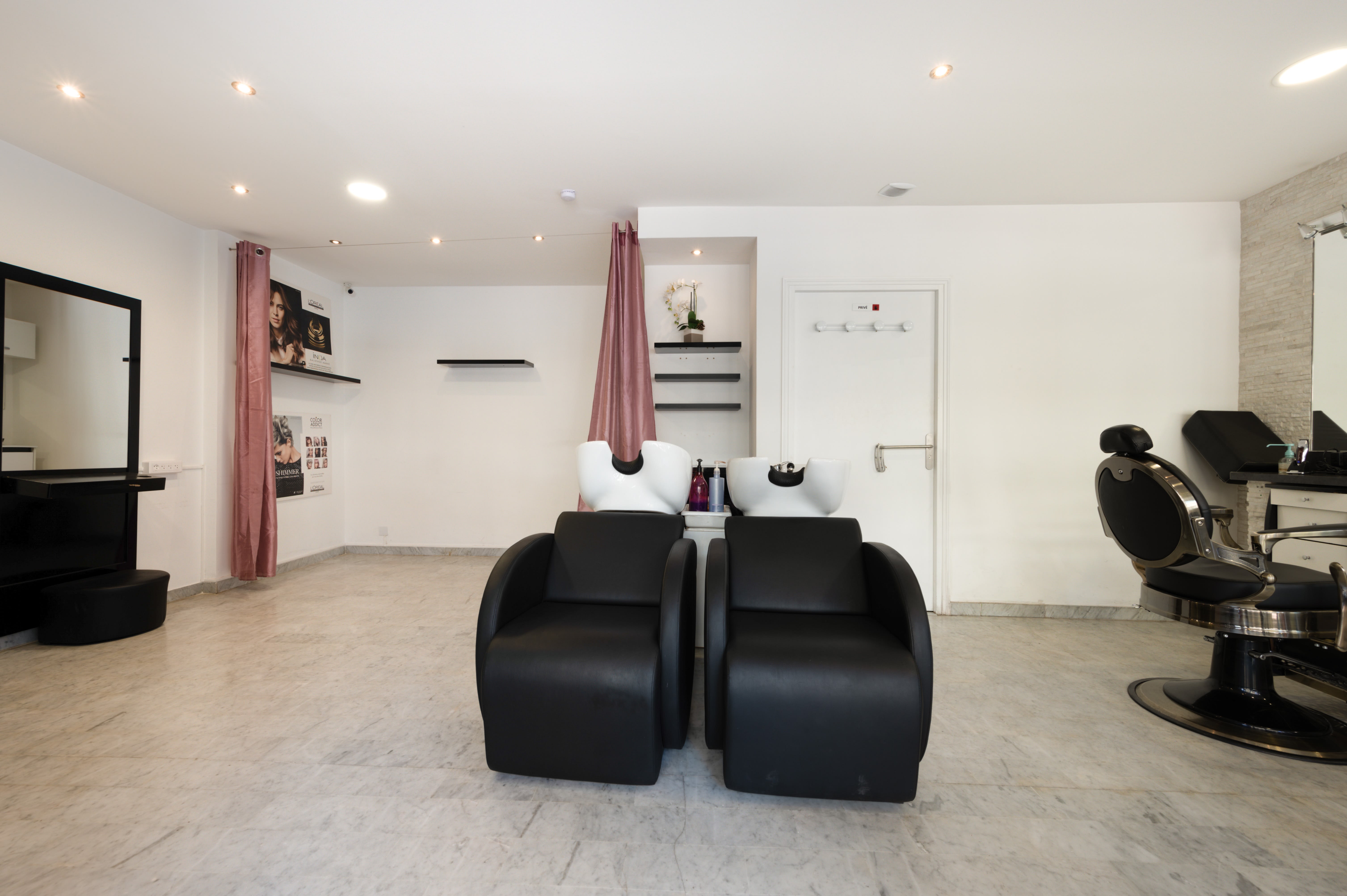 New Head Coiffure - Coiffure Le Cannet - New Head Coiffure - Photo Galerie - OneBooking