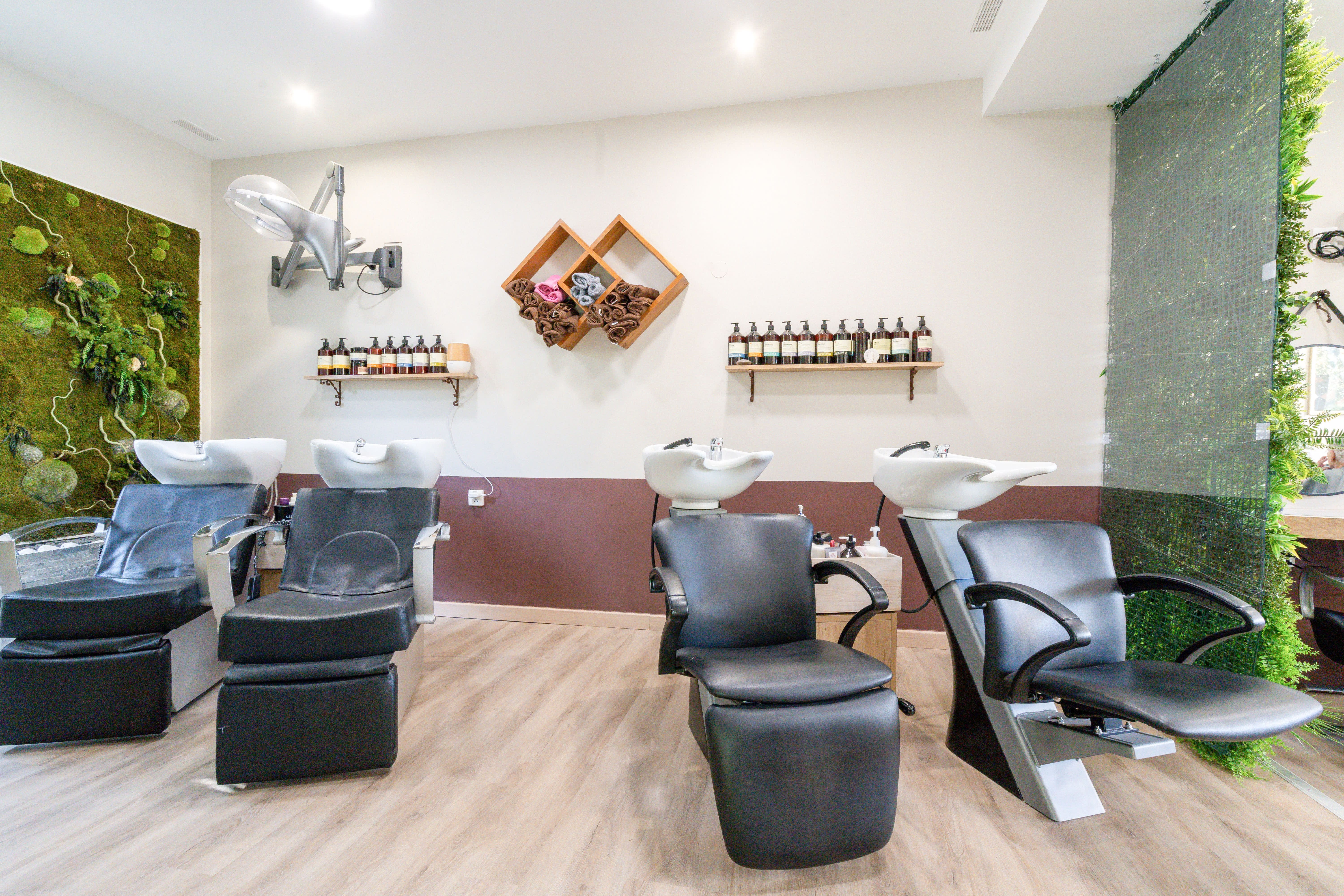 Valmycoiff - Coiffure Avignon - Photo de couverture - OneBooking