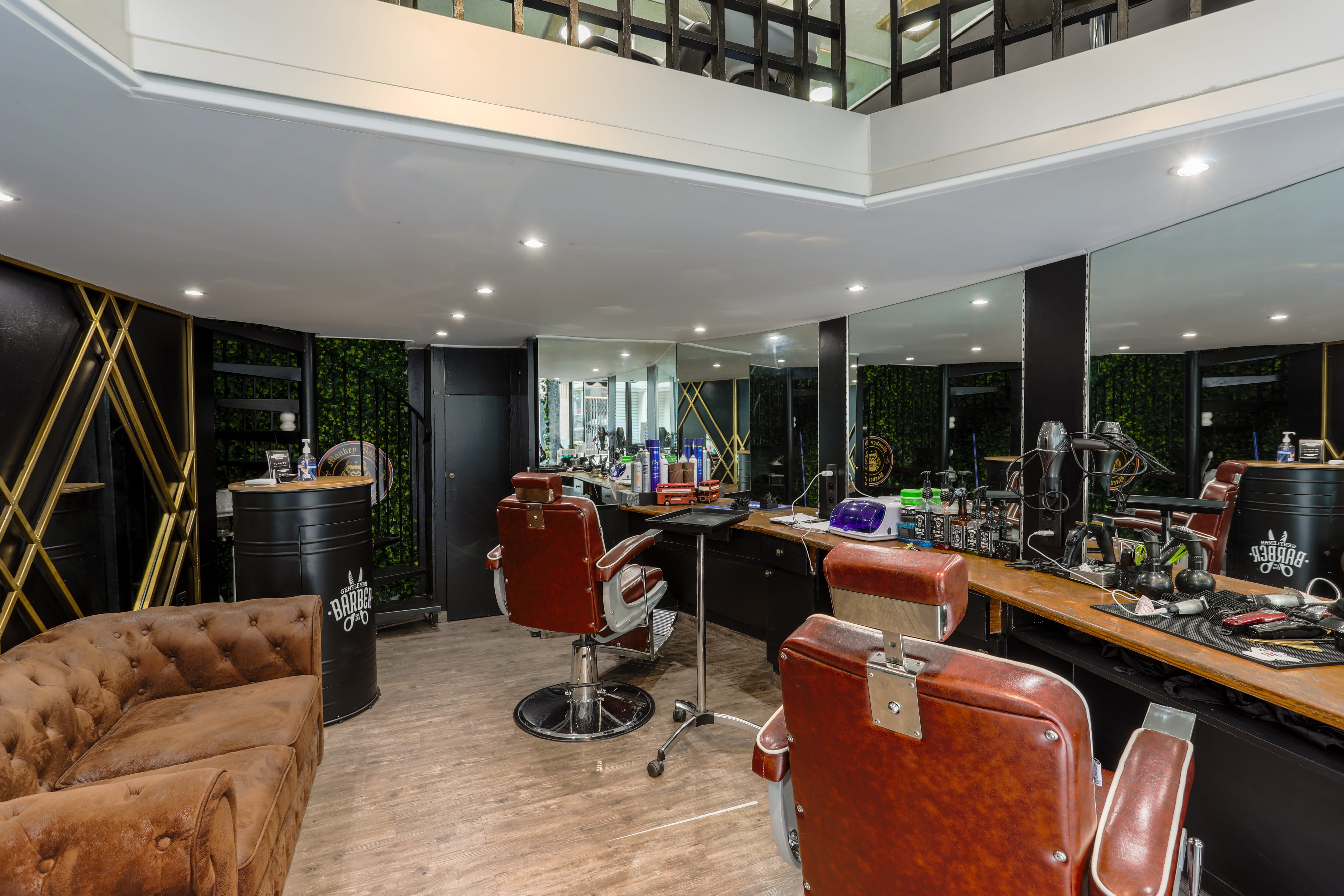 The Monkey Barber - Coiffure Nice - The Monkey Barber - Photo Galerie - OneBooking