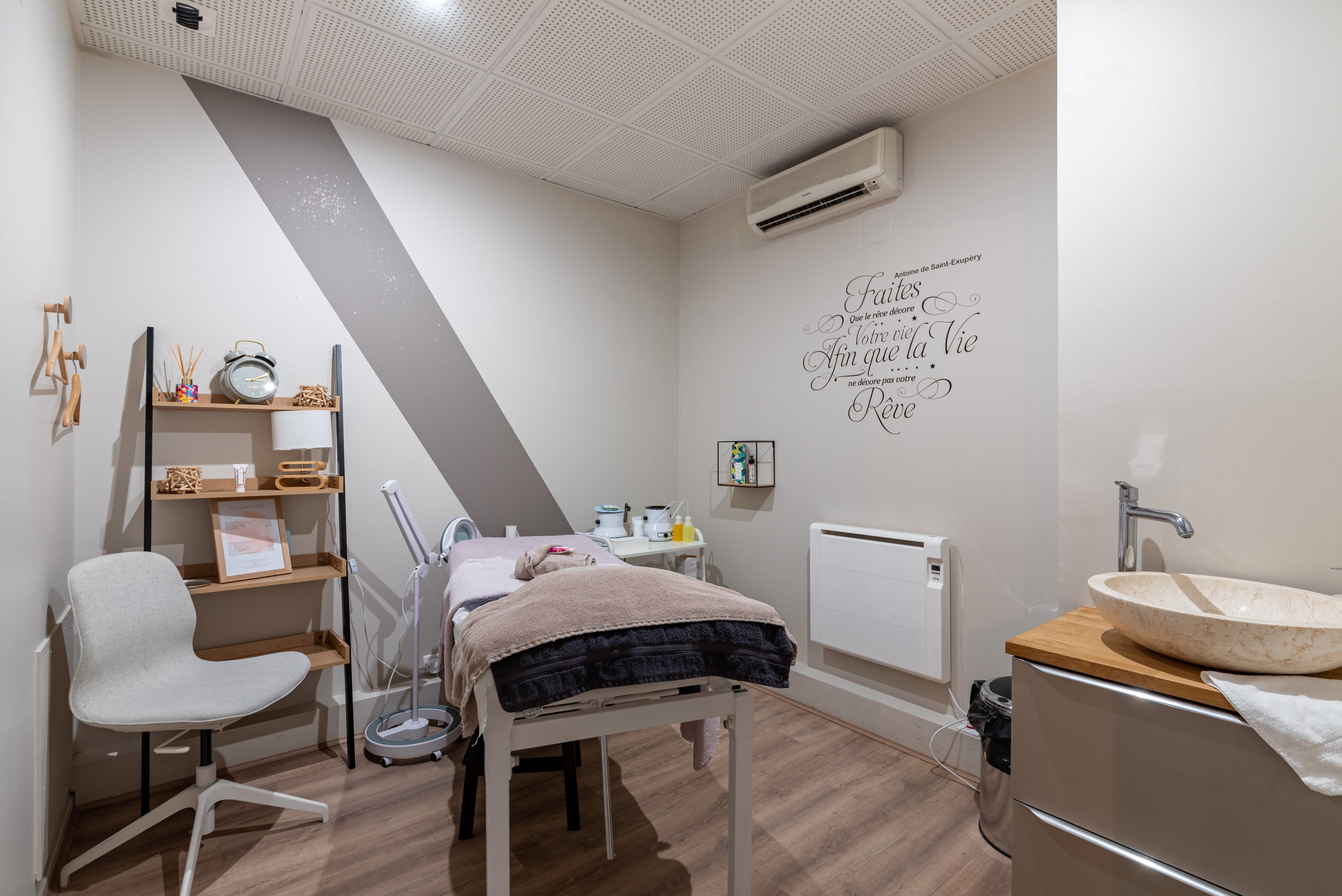 Les Re belles institut - Institut de beauté Agen - Les Re belles institut - Photo Galerie - OneBooking