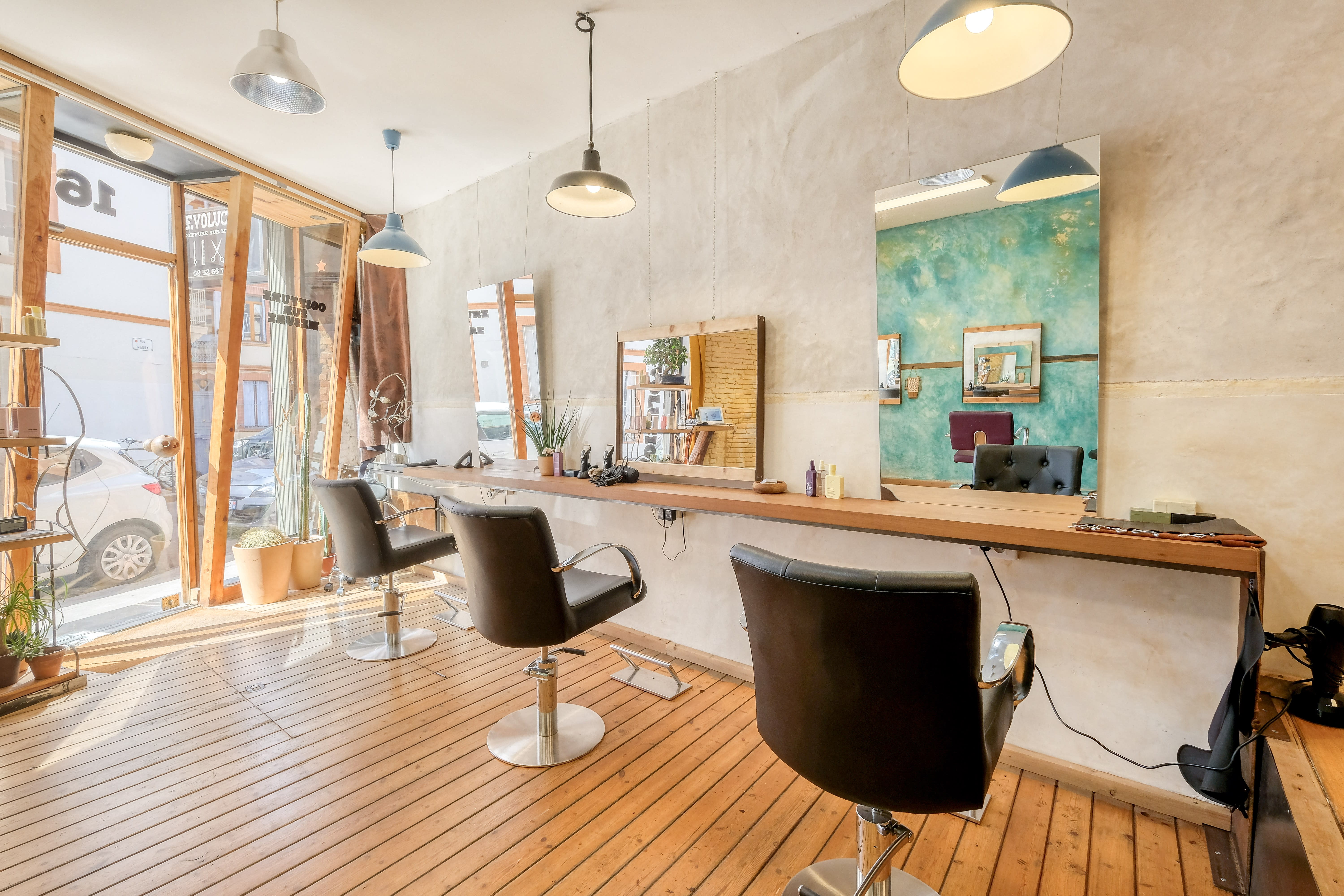 Revolucion - Coiffeur sur mesure - Coiffure Toulouse - Revolucion - Coiffeur sur mesure - Photo Galerie - OneBooking
