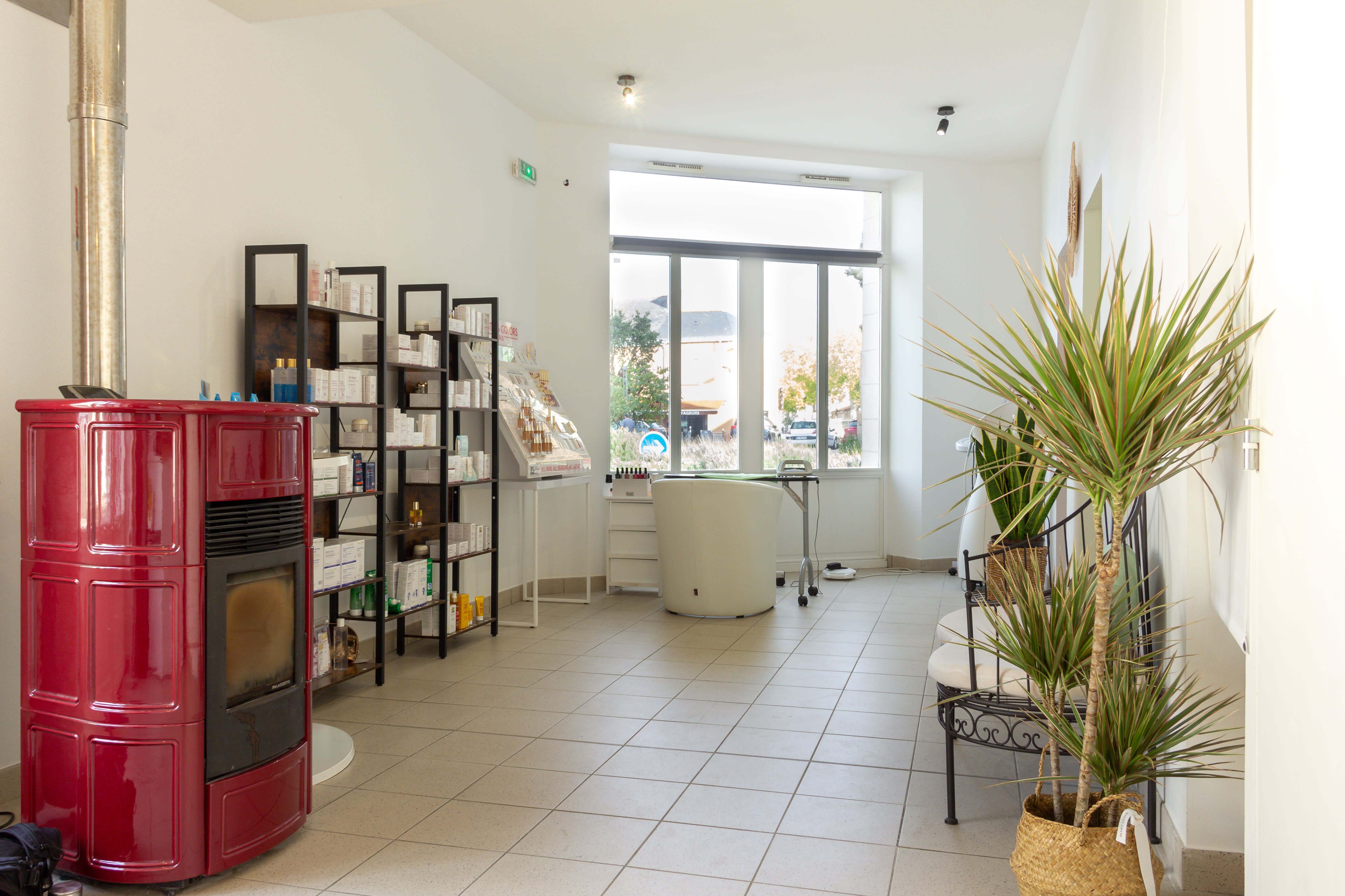 Esthéticienne Saint Philbert De Grand Lieu Institut Aromatique Beauté : institut de beauté à Saint-Philbert-de-Grand- Lieu