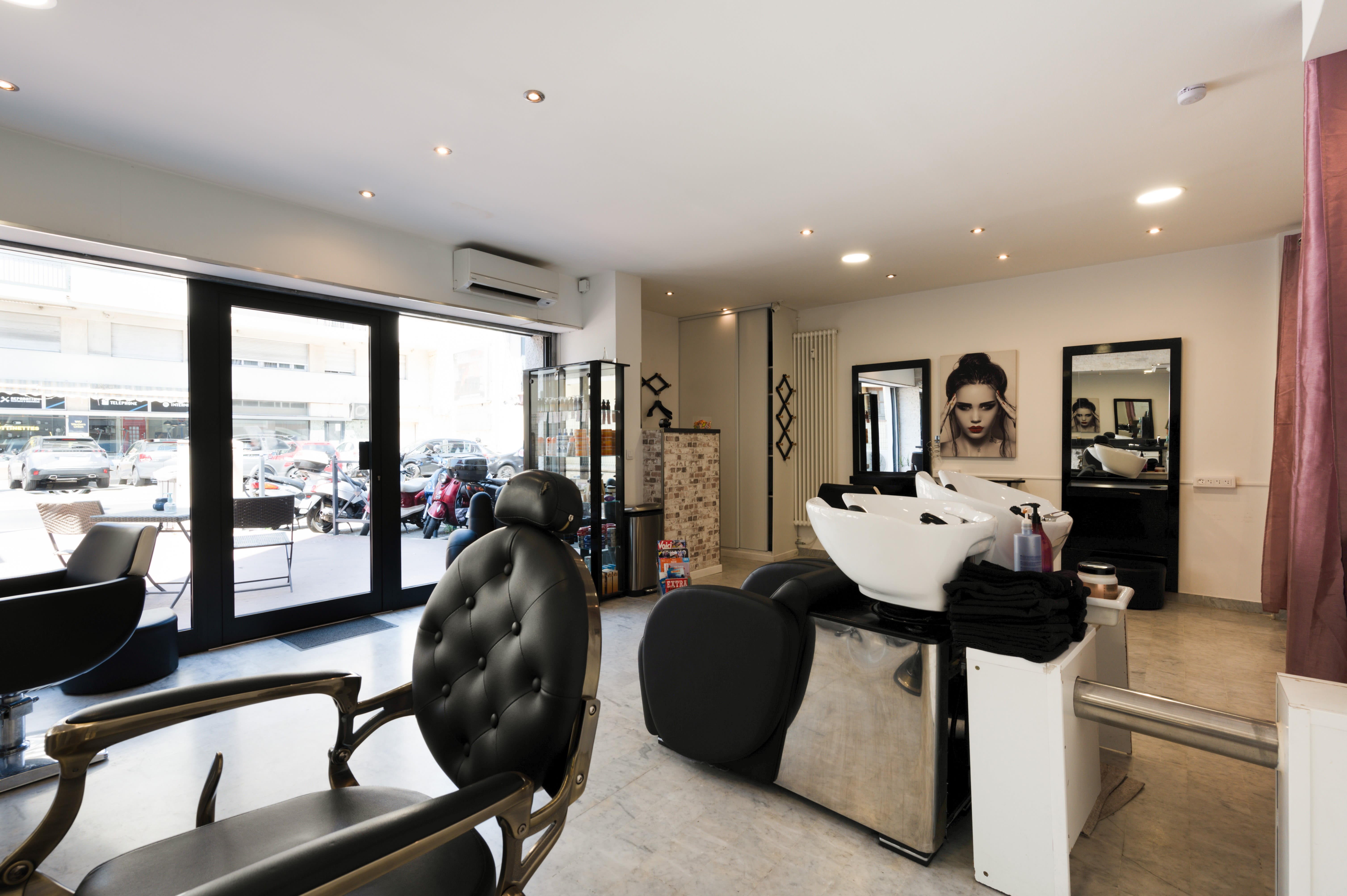 New Head Coiffure - Coiffure Le Cannet - New Head Coiffure - Photo Galerie - OneBooking