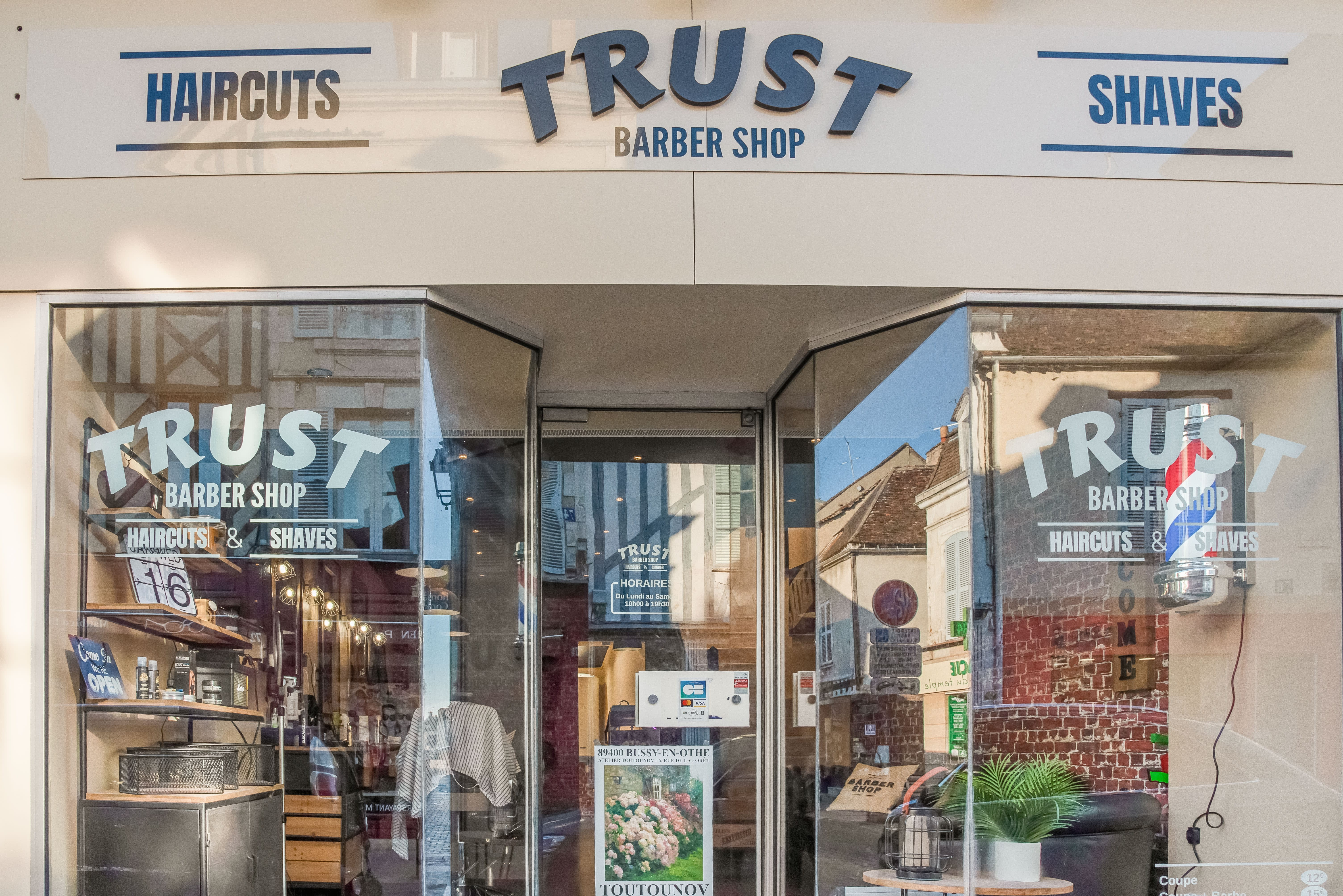 Trust Barber Shop - Barbier Auxerre - OneBooking