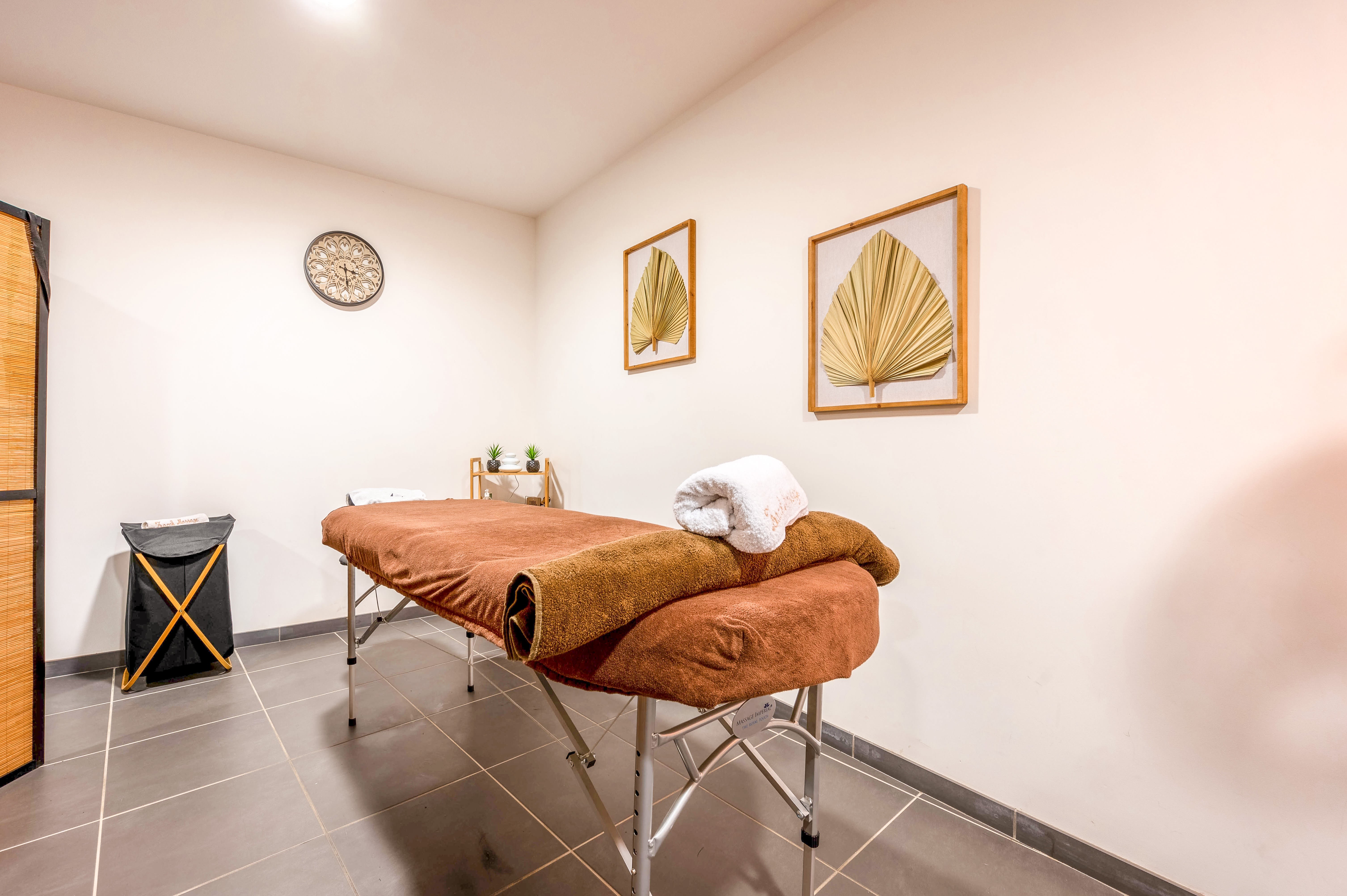 ZACCK MASSAGE by Romain - Institut de beauté Cannes - Photo de couverture - OneBooking