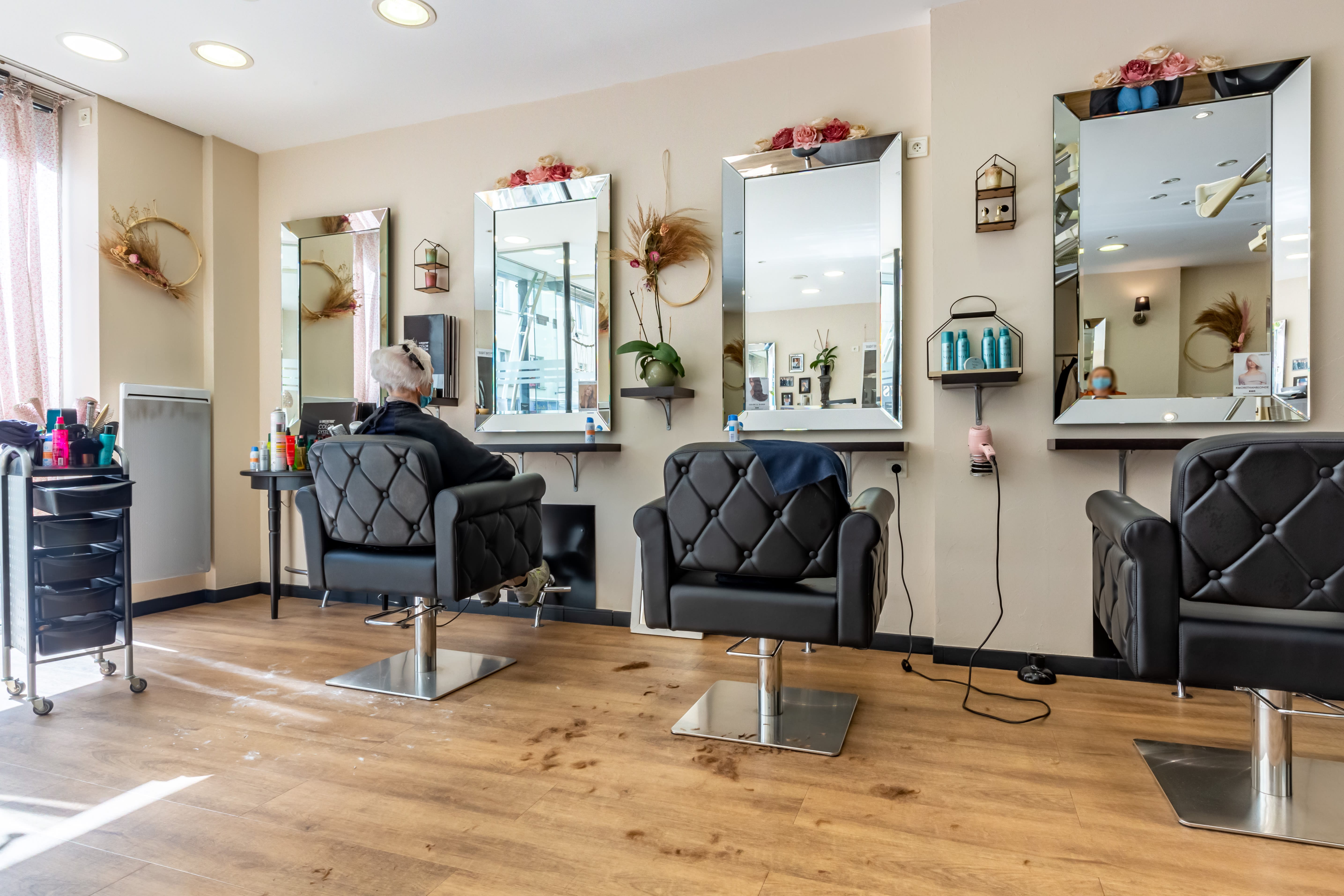Le Salon by Alzina