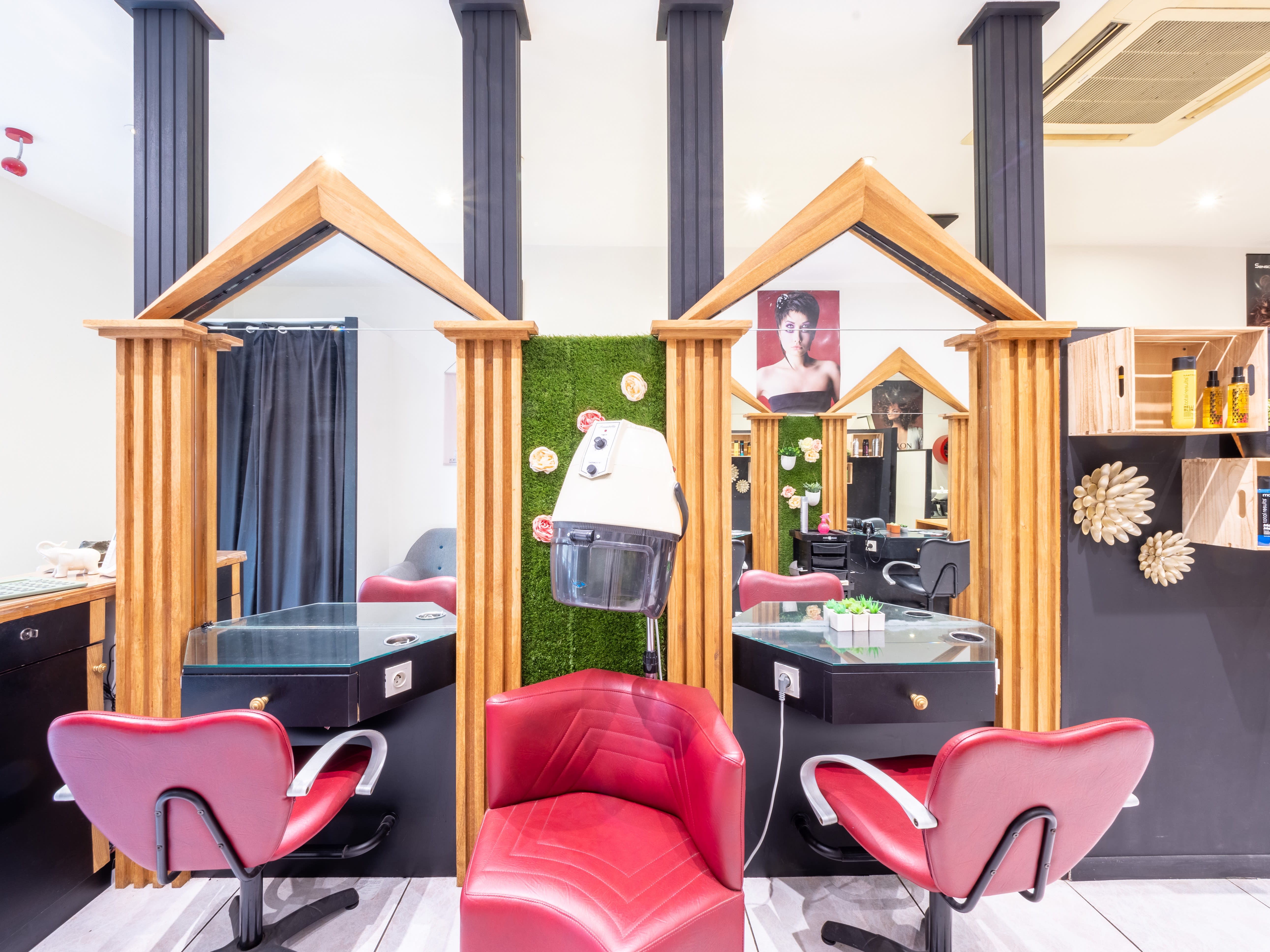 Le Salon de Lison - Coiffure Narbonne - Le Salon de Lison - Photo Galerie - OneBooking