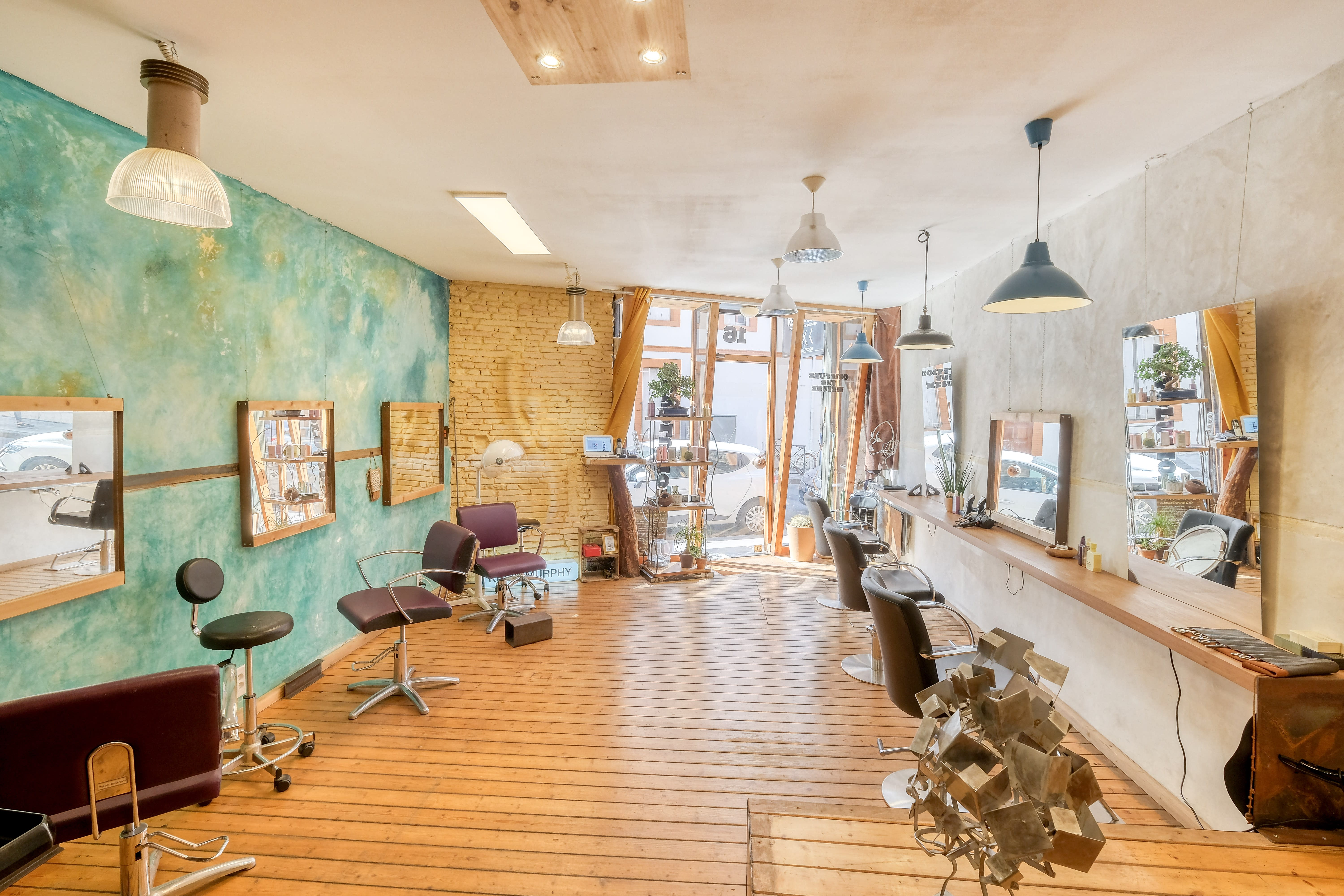 Revolucion - Coiffeur sur mesure - Coiffure Toulouse - Revolucion - Coiffeur sur mesure - Photo Galerie - OneBooking