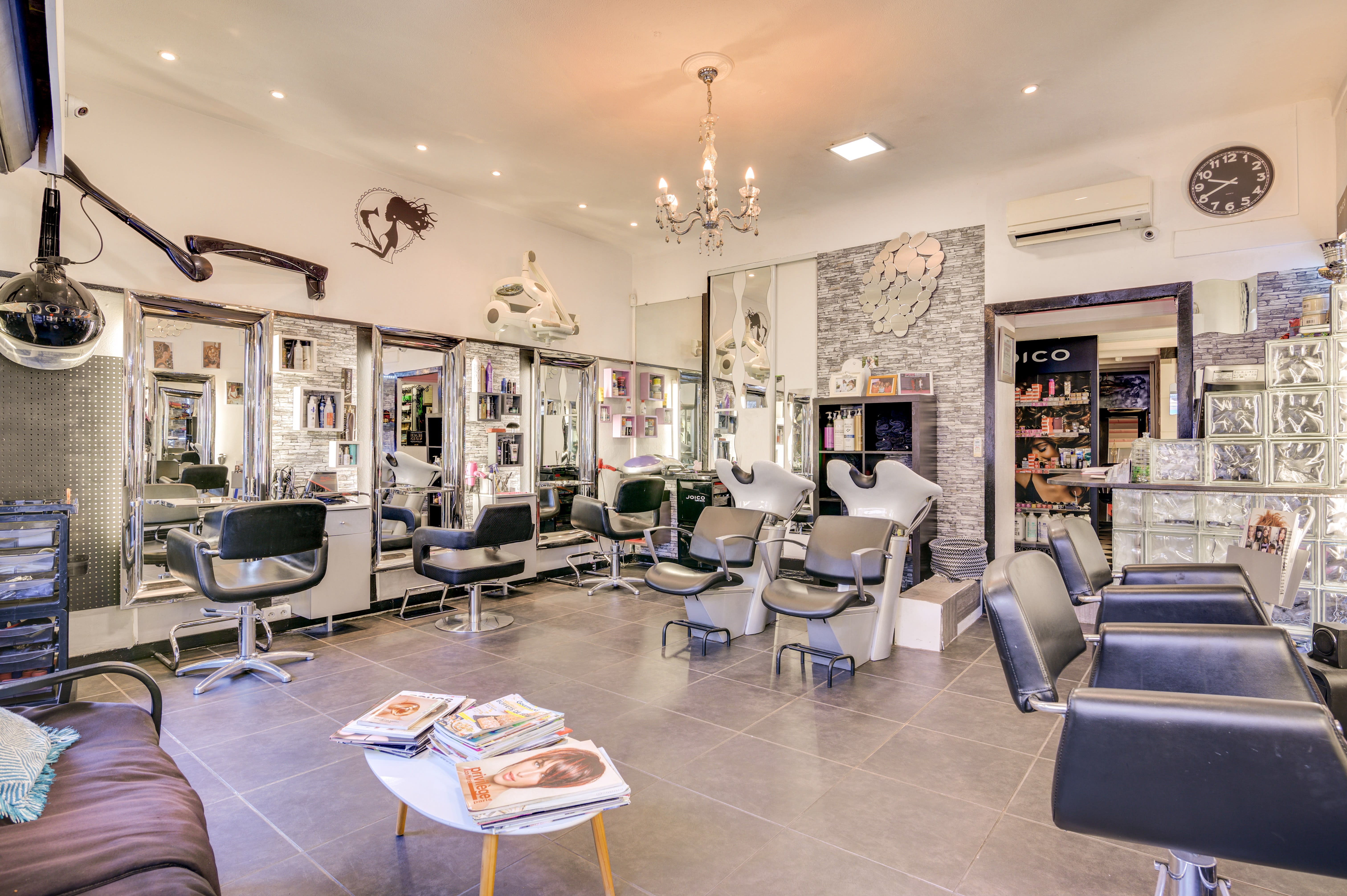 Andréa Coiffure - Coiffure Nice - Andréa Coiffure - Photo Galerie - OneBooking