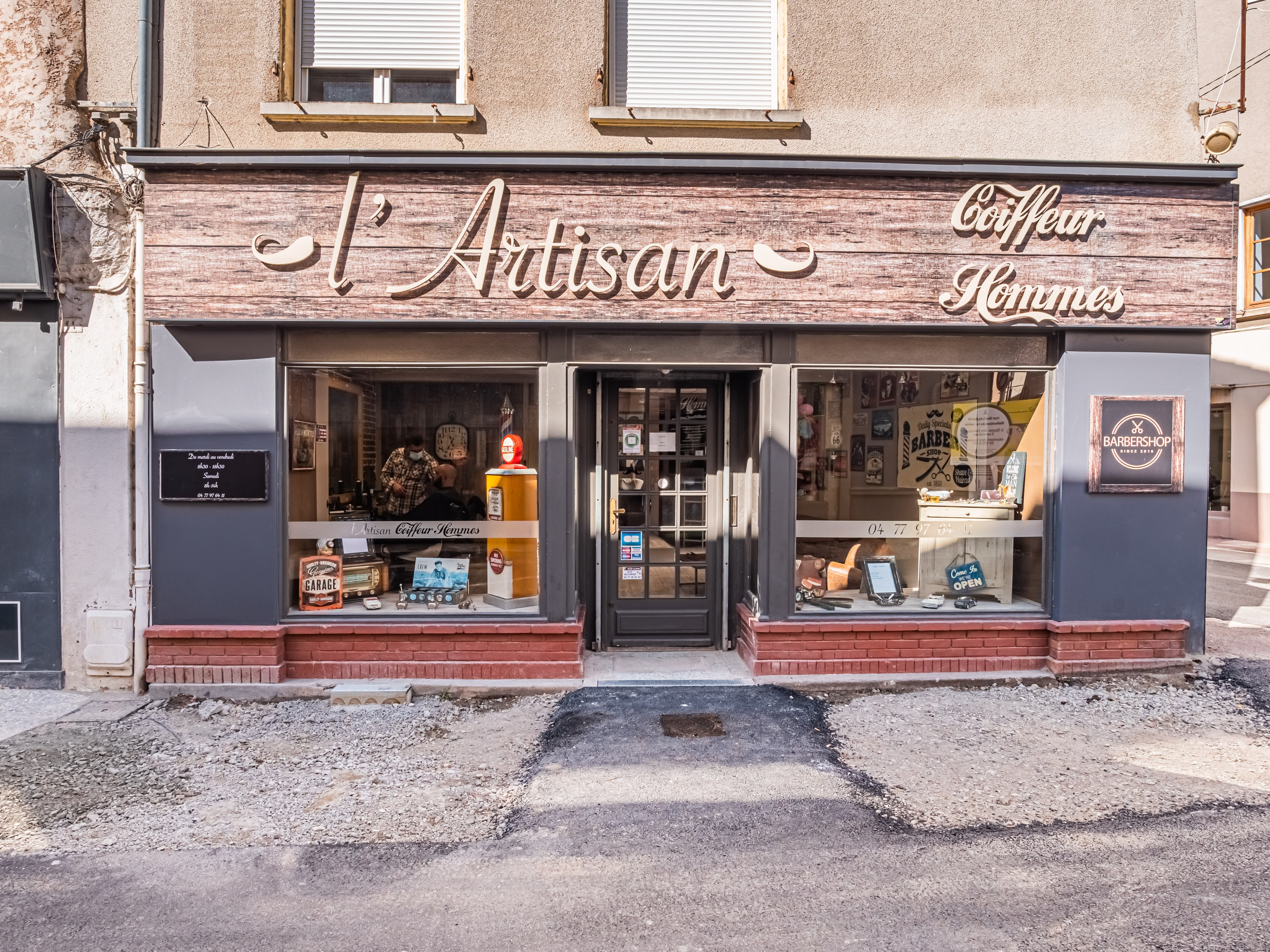 L’Artisan Barbershop