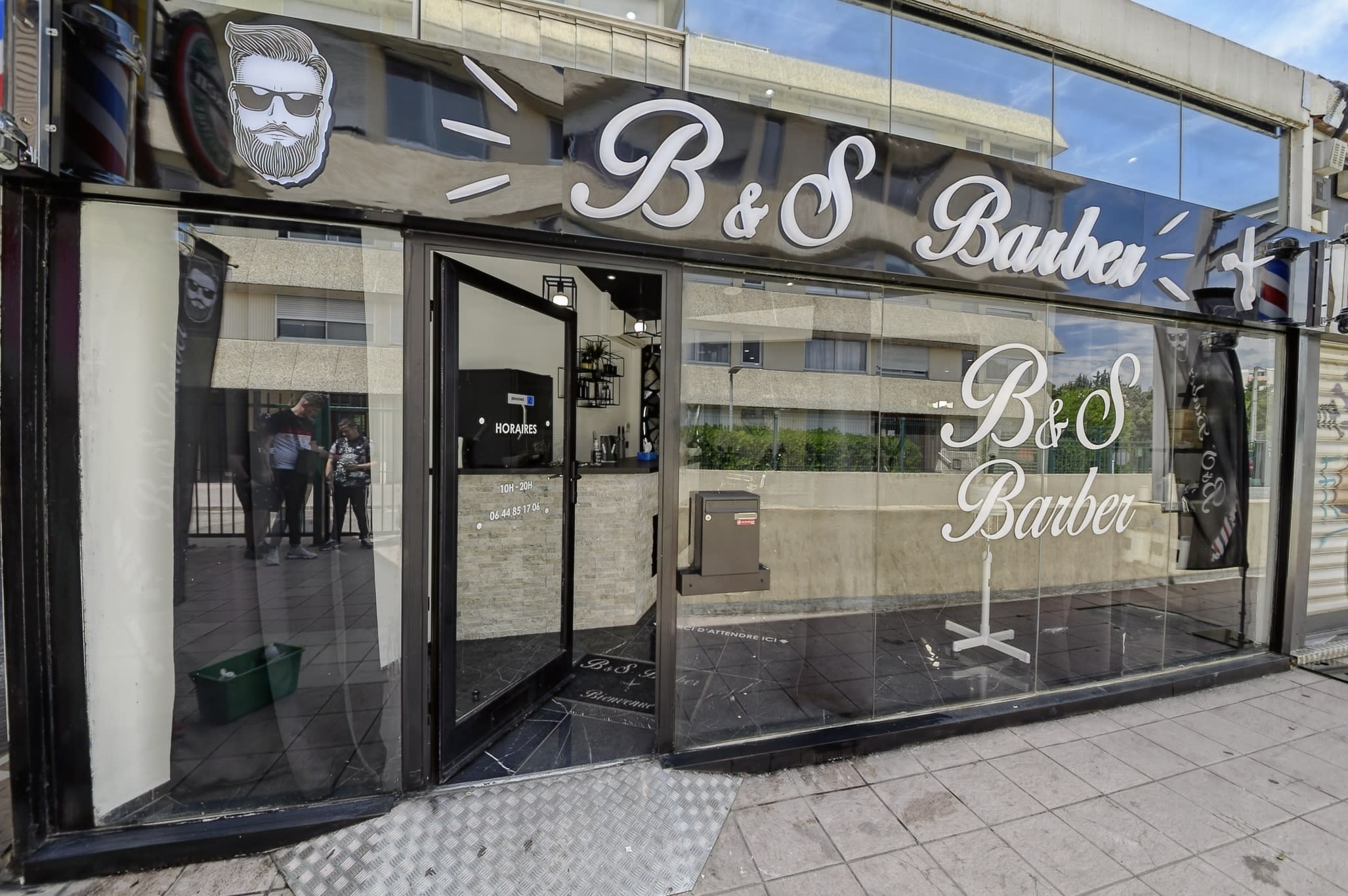 : barbier à Montpellier - Coiffure Montpellier - Photo de couverture - OneBooking